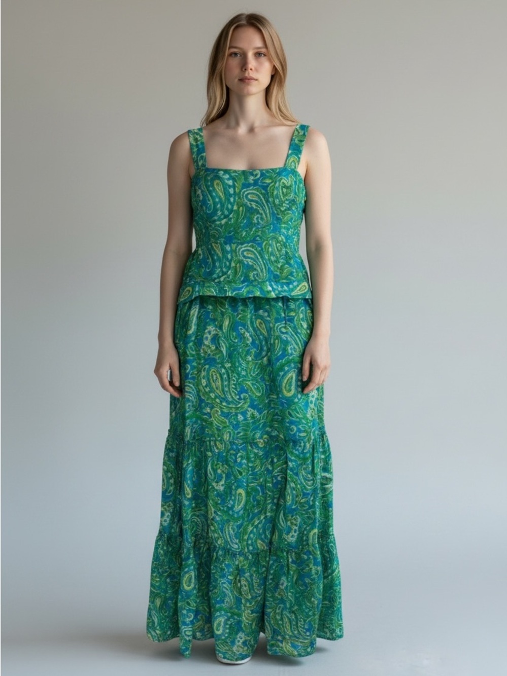 Lauren Ralph Lauren Green & Blue Paisley Tiered Long Dress size 10 floral - Picture 3 of 9